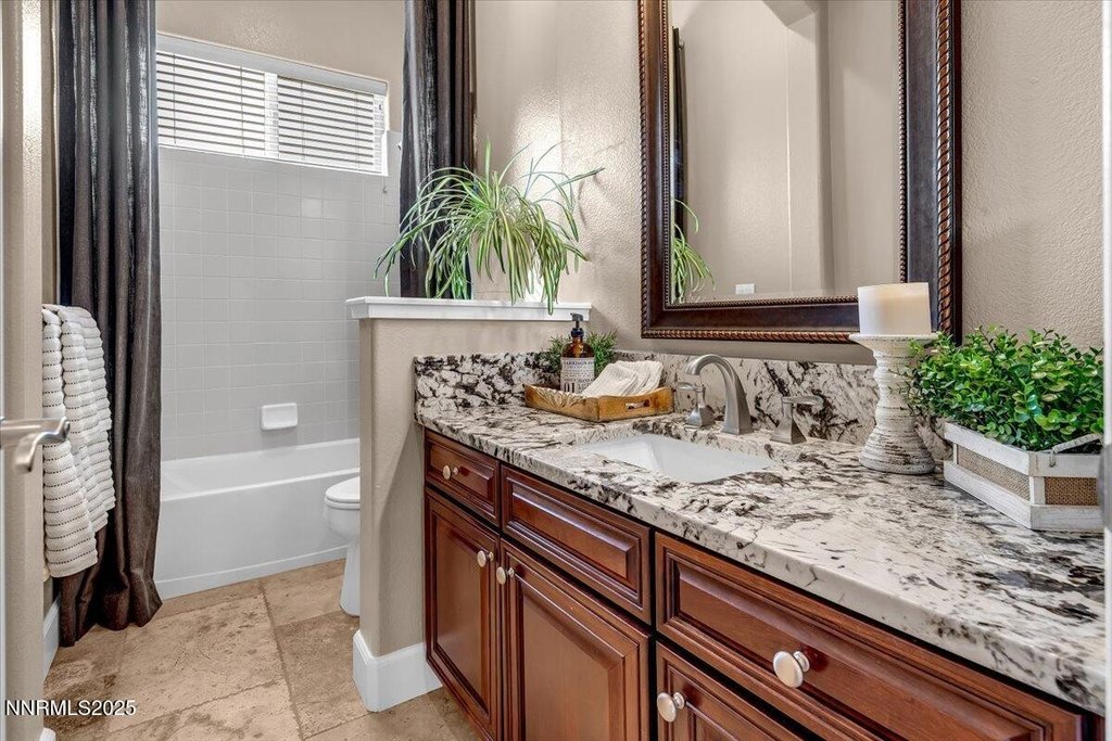 Sparks, Nevada, 89436, United States, 4 Bedrooms Bedrooms, ,3 BathroomsBathrooms,Residential,Forsale,1993789