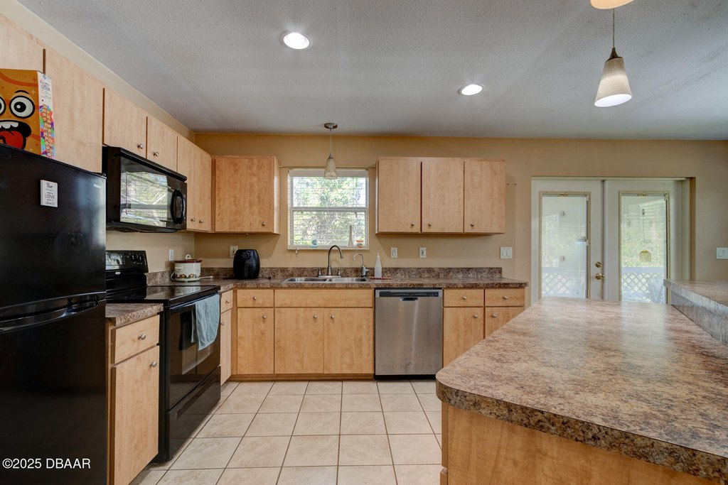 Ormond Beach, Florida, 32174, United States, 4 Bedrooms Bedrooms, ,3 BathroomsBathrooms,Residential,Forsale,1990145