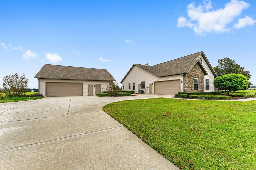 DUNNELLON, Florida, 34432, United States, 3 Bedrooms Bedrooms, ,2.5 BathroomsBathrooms,Residential,Forsale,1994126