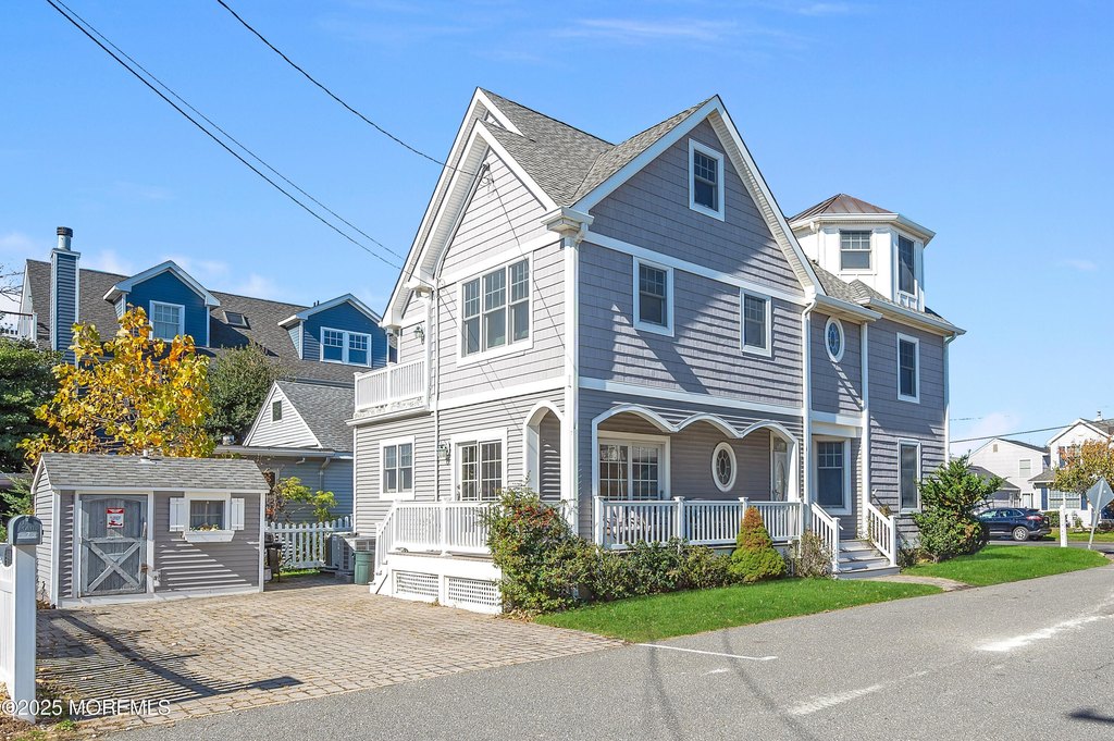 Manasquan, New Jersey, 08736, United States, 5 Bedrooms Bedrooms, ,3.5 BathroomsBathrooms,Residential,Forsale,1984562