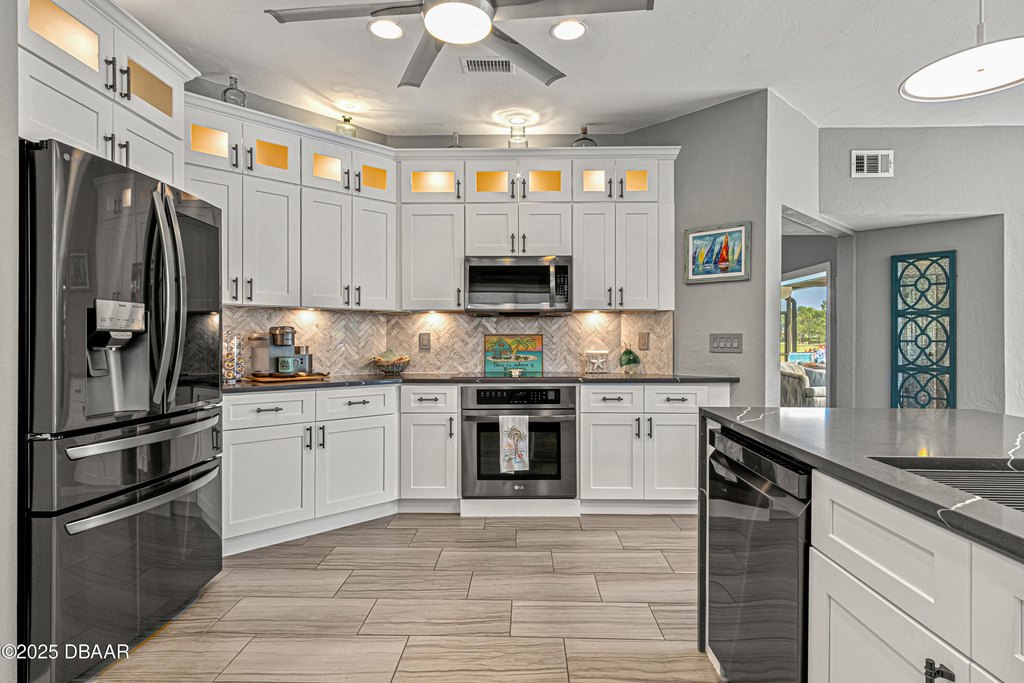 Port Orange, Florida, 32128, United States, 3 Bedrooms Bedrooms, ,2.5 BathroomsBathrooms,Residential,Forsale,1996708