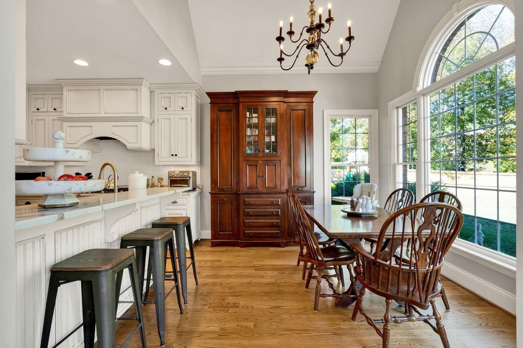 Cleveland, Tennessee, 37312, United States, 5 Bedrooms Bedrooms, ,3.5 BathroomsBathrooms,Residential,Forsale,2004697