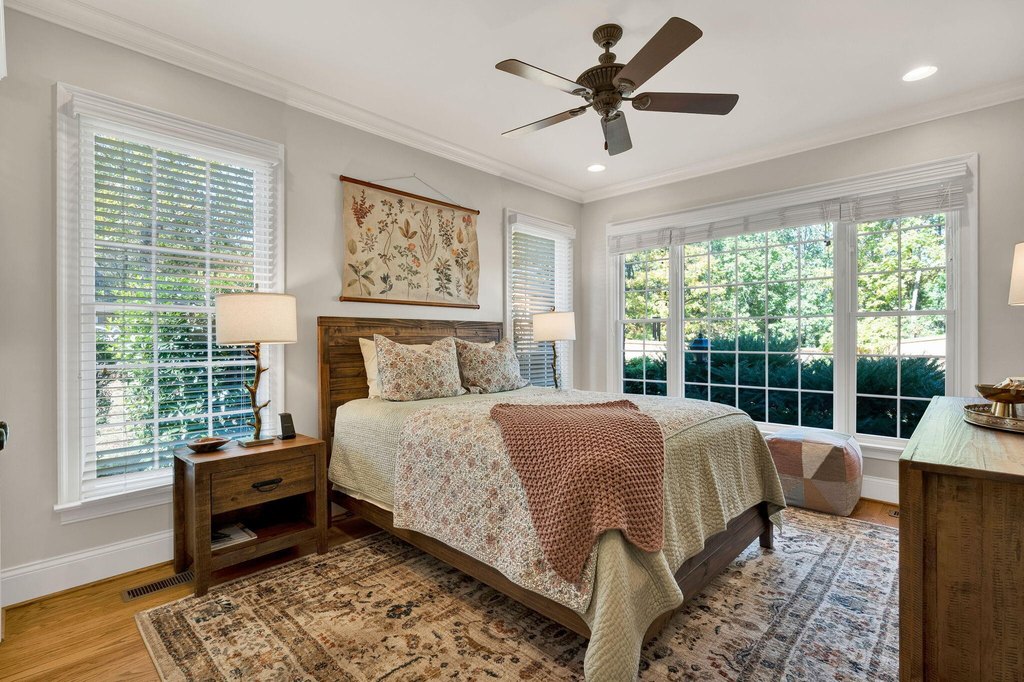 Cleveland, Tennessee, 37312, United States, 5 Bedrooms Bedrooms, ,3.5 BathroomsBathrooms,Residential,Forsale,2004697