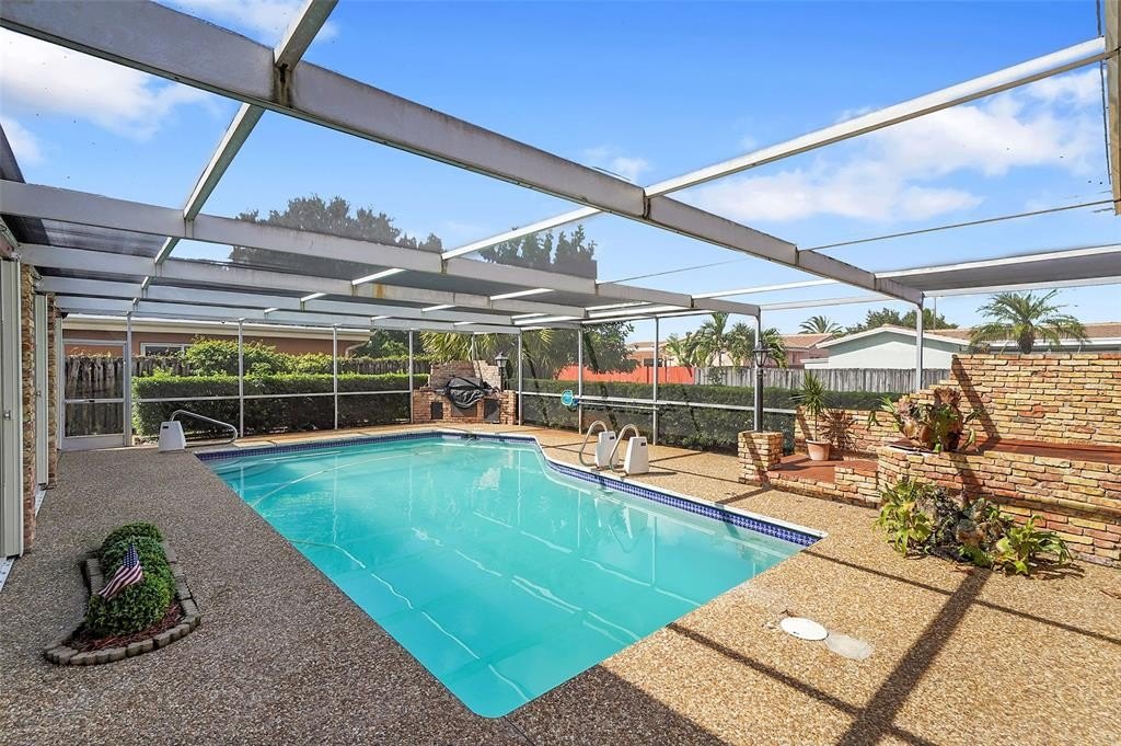 Hollywood, Florida, 33021, United States, 3 Bedrooms Bedrooms, ,2 BathroomsBathrooms,Residential,Forsale,1927555