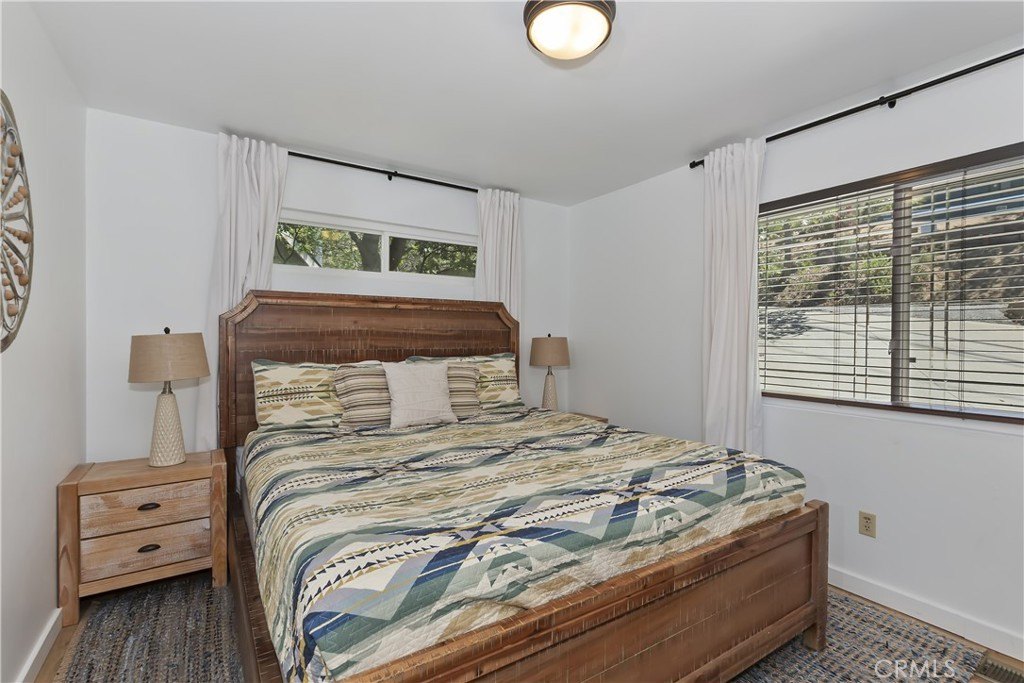 Lake Arrowhead, California, 92352, United States, 4 Bedrooms Bedrooms, ,2 BathroomsBathrooms,Residential,Forsale,1934027