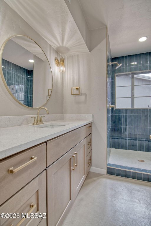 Tucson, Arizona, 85711, United States, 4 Bedrooms Bedrooms, ,2 BathroomsBathrooms,Residential,Forsale,1990103