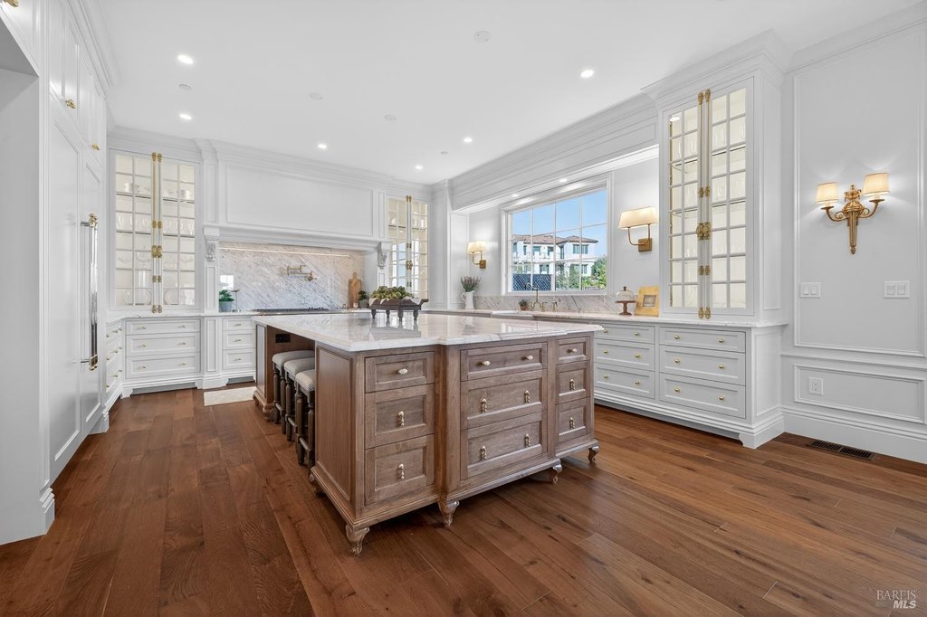 Santa Rosa, California, 95403, United States, 5 Bedrooms Bedrooms, ,4 BathroomsBathrooms,Residential,Forsale,2014494