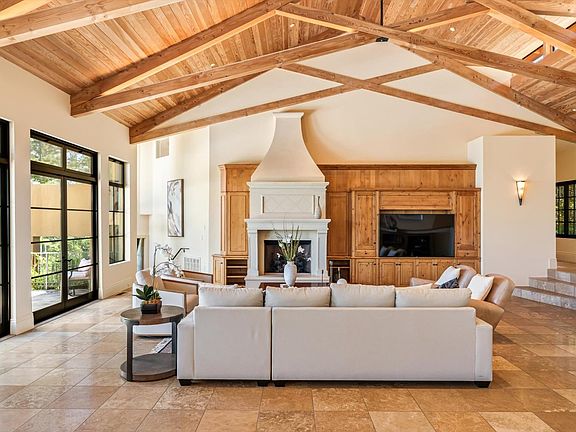 Healdsburg, California, 95448, United States, 3 Bedrooms Bedrooms, ,3.5 BathroomsBathrooms,Residential,Forsale,2014497