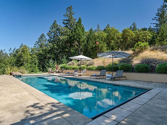 Healdsburg, California, 95448, United States, 3 Bedrooms Bedrooms, ,3.5 BathroomsBathrooms,Residential,Forsale,2014497