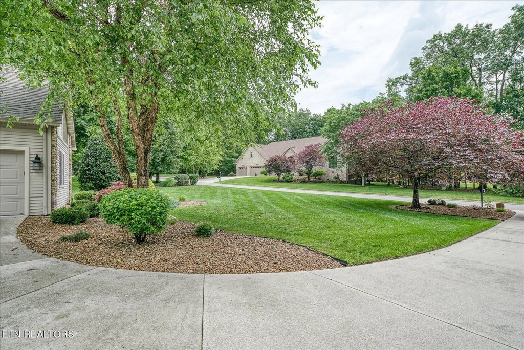 Crossville, Tennessee, 38558, United States, 3 Bedrooms Bedrooms, ,2 BathroomsBathrooms,Residential,Forsale,1953765