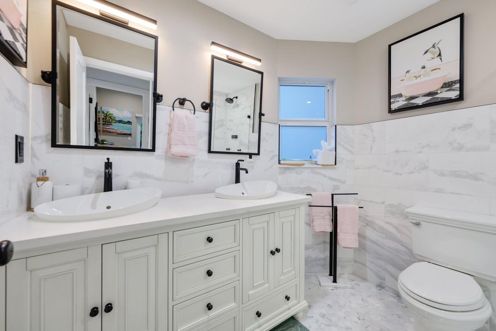 Highland Beach, Florida, 33487, United States, 3 Bedrooms Bedrooms, ,3 BathroomsBathrooms,Residential,Forsale,1996318