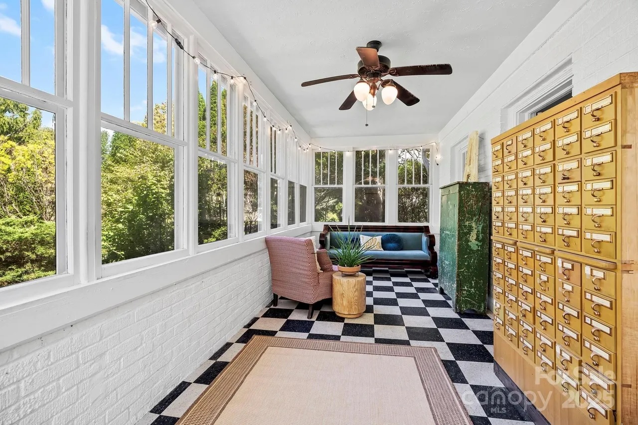 Asheville, North Carolina, 28803, United States, 3 Bedrooms Bedrooms, ,2 BathroomsBathrooms,Residential,Forsale,1986005