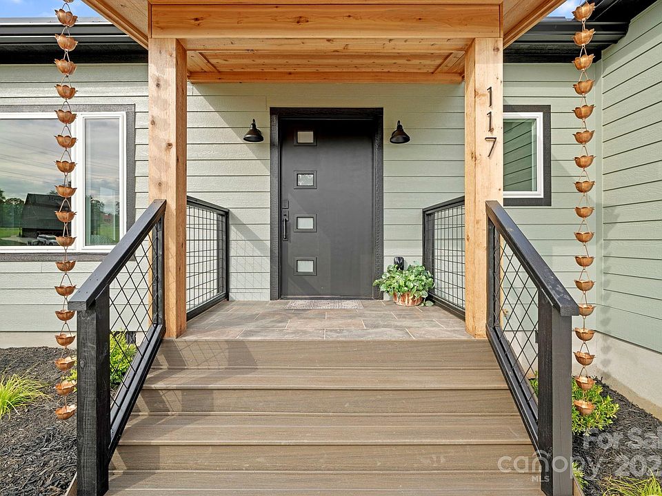 Asheville, North Carolina, 28806, United States, 3 Bedrooms Bedrooms, ,2 BathroomsBathrooms,Residential,Forsale,1986000