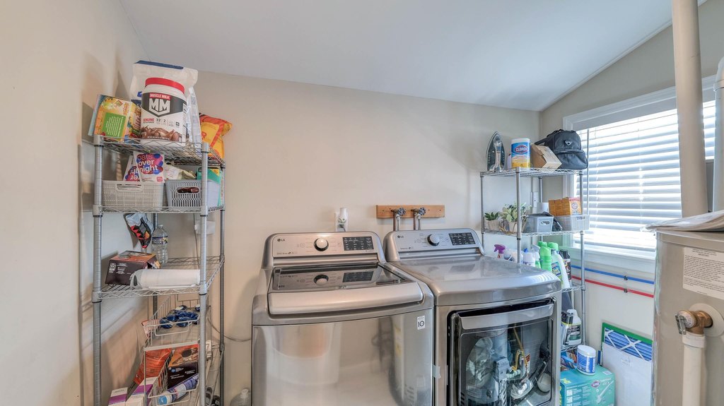 Somers Point, New Jersey, 08244, United States, 3 Bedrooms Bedrooms, ,2 BathroomsBathrooms,Residential,Forsale,2004609