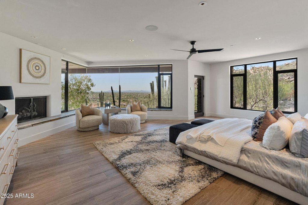 Carefree, Arizona, 85377, United States, 4 Bedrooms Bedrooms, ,5 BathroomsBathrooms,Residential,Forsale,1968441