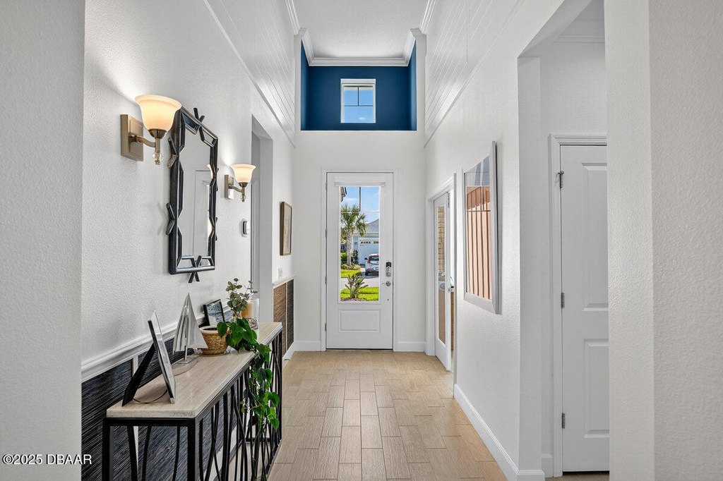 Daytona Beach, Florida, 32124, United States, 2 Bedrooms Bedrooms, ,2.5 BathroomsBathrooms,Residential,Forsale,1990148