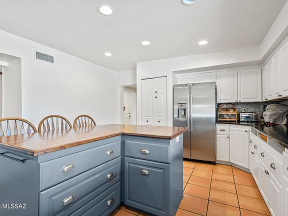 Tucson, Arizona, 85704, United States, 3 Bedrooms Bedrooms, ,2 BathroomsBathrooms,Residential,Forsale,1990109