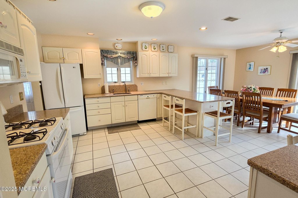 Lavallette, New Jersey, 08735, United States, 5 Bedrooms Bedrooms, ,3 BathroomsBathrooms,Residential,Forsale,2004473