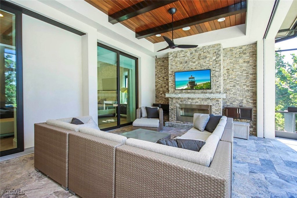 Sanibel, Florida, 33957, United States, 4 Bedrooms Bedrooms, ,4.5 BathroomsBathrooms,Residential,Forsale,2011599