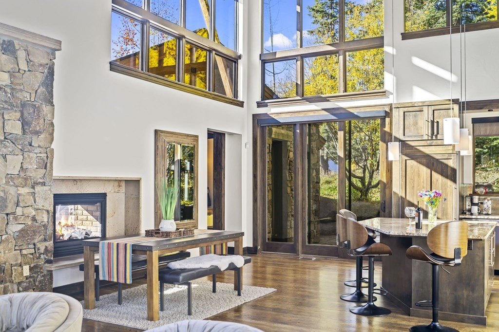 Donnelly, Idaho, 83615, United States, 3 Bedrooms Bedrooms, ,4 BathroomsBathrooms,Residential,Forsale,1996721