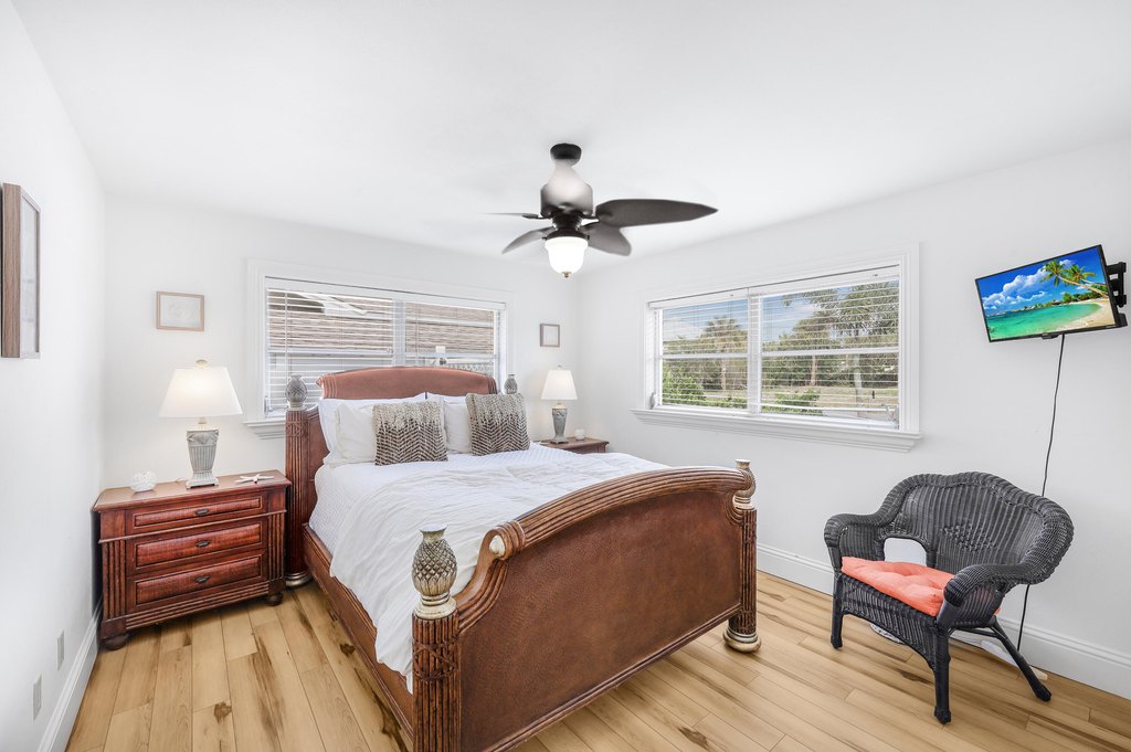 Marco Island, Florida, 34145, United States, 3 Bedrooms Bedrooms, ,2 BathroomsBathrooms,Residential,Forsale,1998630