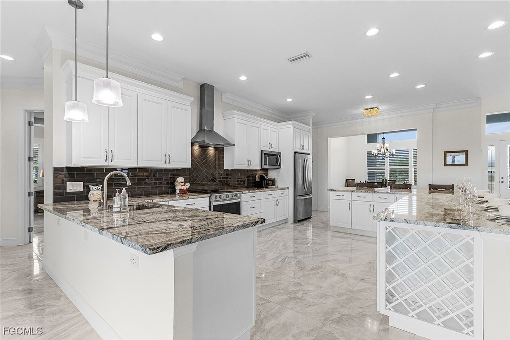 Cape Coral, Florida, 33991, United States, 4 Bedrooms Bedrooms, ,3.5 BathroomsBathrooms,Residential,Forsale,1998629