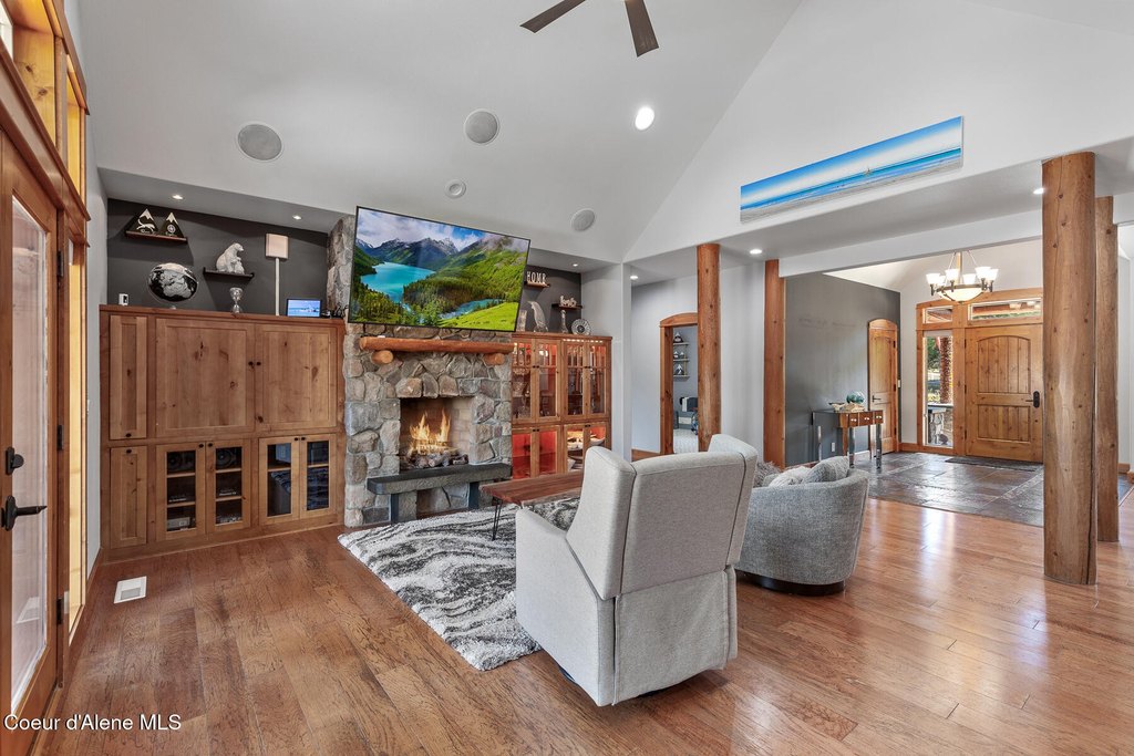 Hayden, Idaho, 83835, United States, 3 Bedrooms Bedrooms, ,3.5 BathroomsBathrooms,Residential,Forsale,1946352