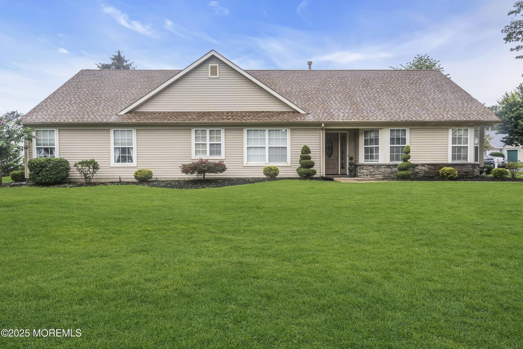 Toms River, New Jersey, 08755, United States, 2 Bedrooms Bedrooms, ,2 BathroomsBathrooms,Residential,Forsale,1992735