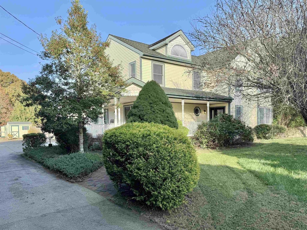 Petersburg, New Jersey, 08270, United States, 4 Bedrooms Bedrooms, ,2.5 BathroomsBathrooms,Residential,Forsale,1994154 Petersburg, New Jersey, 08270, United States, 4 Bedrooms Bedrooms, ,2.5 BathroomsBathrooms,Residential,Forsale,1994154