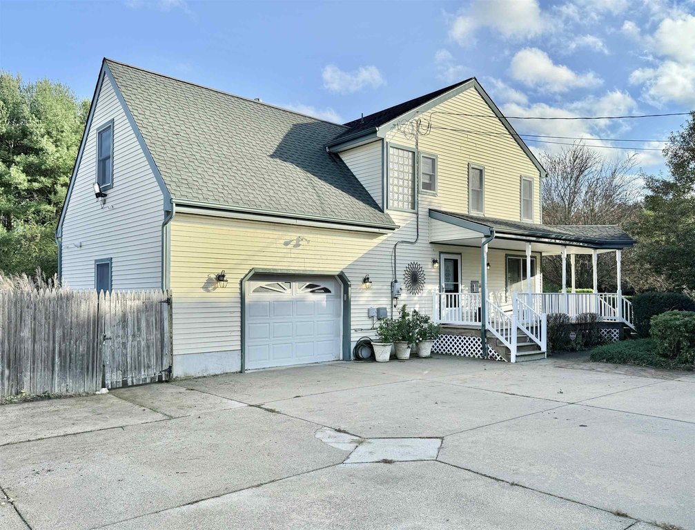 Petersburg, New Jersey, 08270, United States, 4 Bedrooms Bedrooms, ,2.5 BathroomsBathrooms,Residential,Forsale,1994154