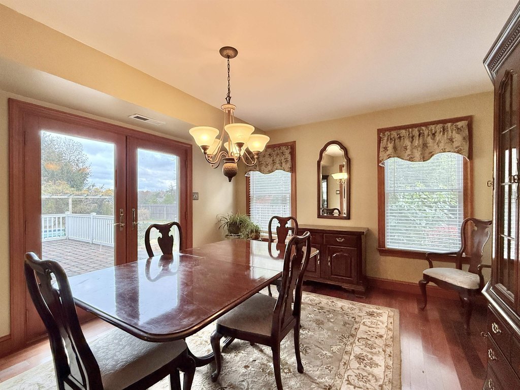 Petersburg, New Jersey, 08270, United States, 4 Bedrooms Bedrooms, ,2.5 BathroomsBathrooms,Residential,Forsale,1994154