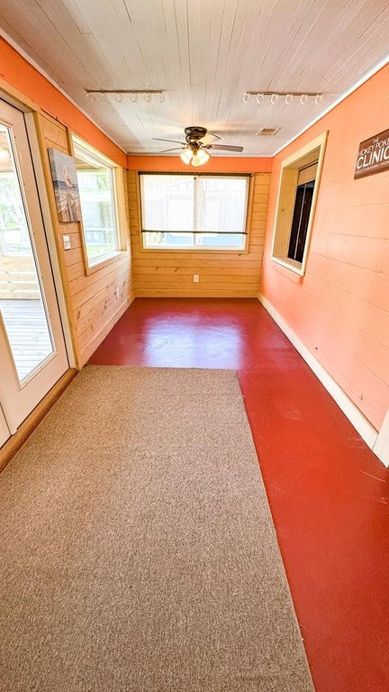 Carrabelle, Florida, 32322, United States, 2 Bedrooms Bedrooms, ,2 BathroomsBathrooms,Residential,Forsale,1968318