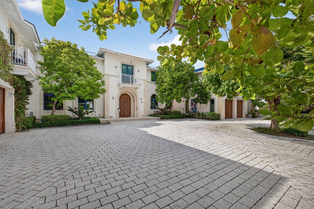 Boca Raton, Florida, 33432, United States, 12 Bedrooms Bedrooms, ,10.5 BathroomsBathrooms,Residential,Forsale,2004644