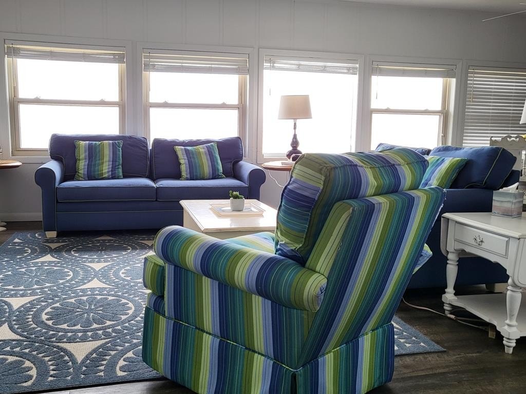 Carrabelle, Florida, 32322, United States, 4 Bedrooms Bedrooms, ,2 BathroomsBathrooms,Residential,Forsale,1926818