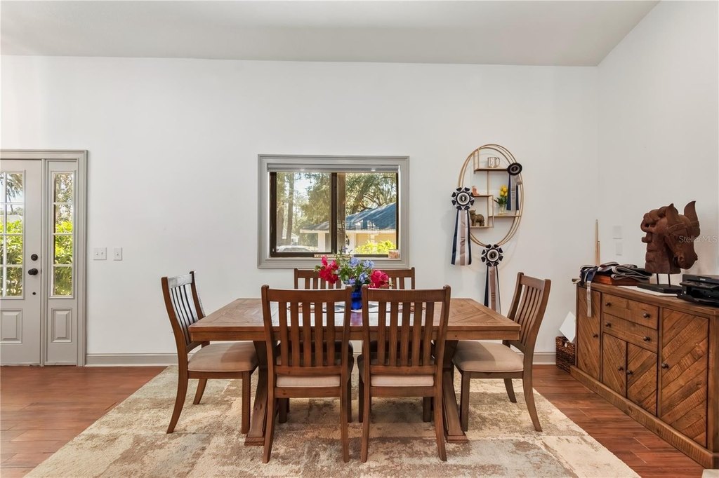 REDDICK, Florida, 32686, United States, 2 Bedrooms Bedrooms, ,2 BathroomsBathrooms,Residential,Forsale,1994135