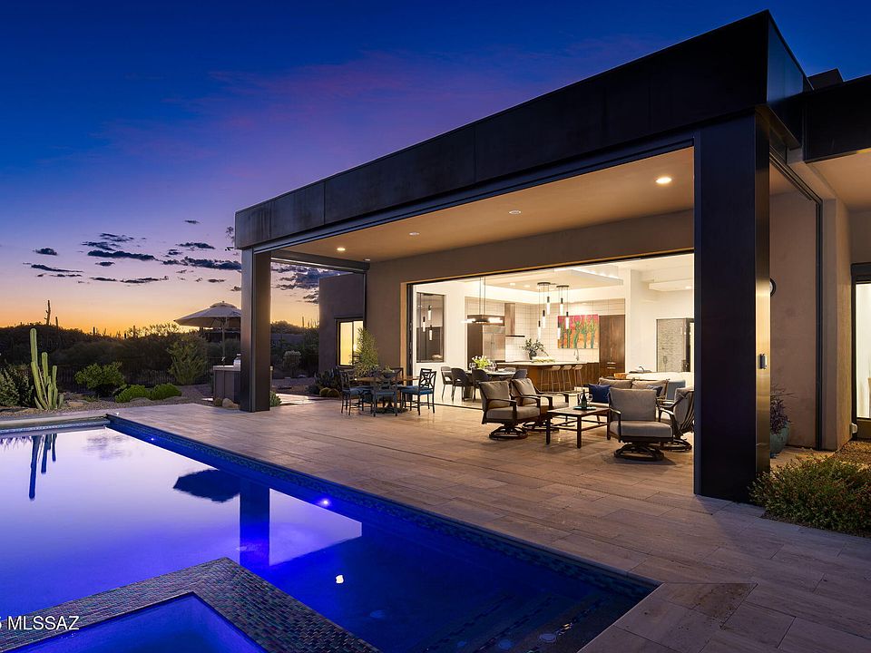 Oro Valley, Arizona, 85755, United States, 3 Bedrooms Bedrooms, ,4 BathroomsBathrooms,Residential,Forsale,1990102