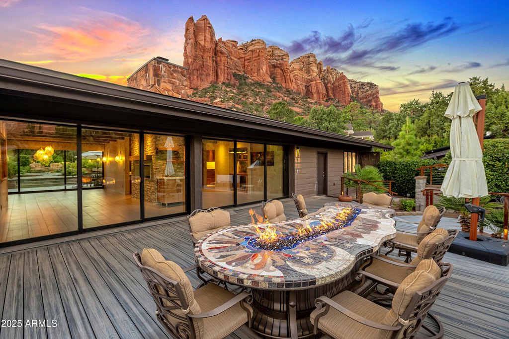Sedona, Arizona, 86336, United States, 3 Bedrooms Bedrooms, ,3 BathroomsBathrooms,Residential,Forsale,2004617