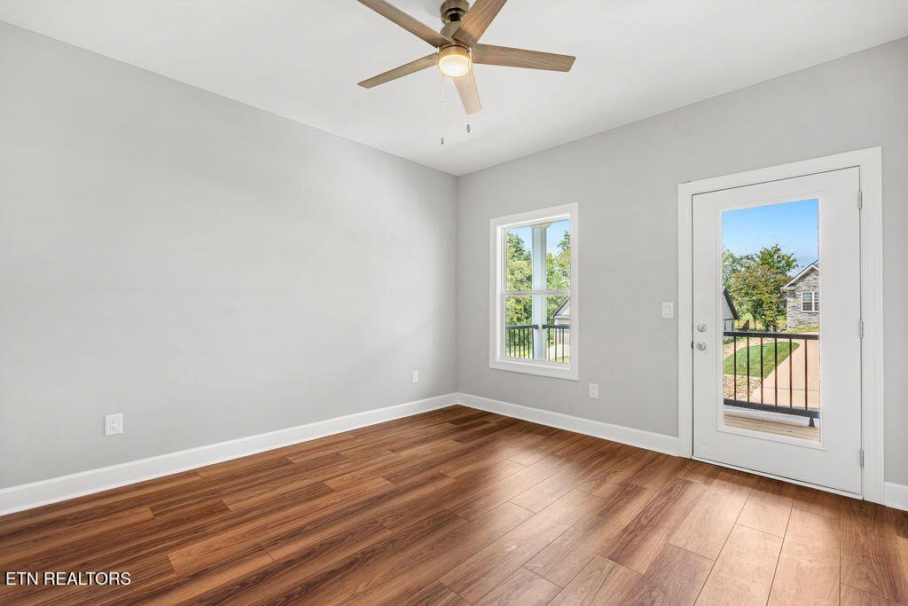 Loudon, Tennessee, 37774, United States, 4 Bedrooms Bedrooms, ,4.5 BathroomsBathrooms,Residential,Forsale,1942458