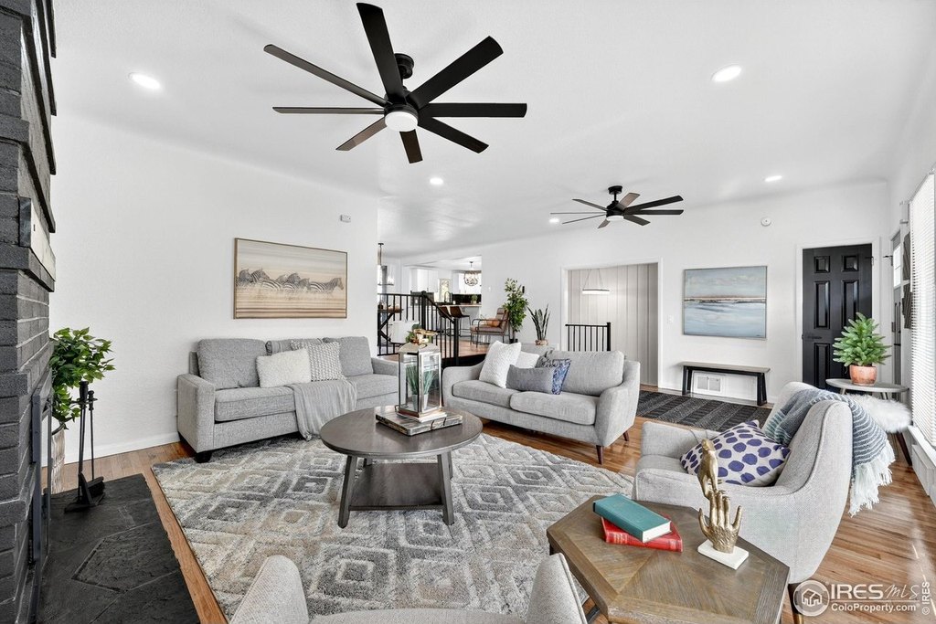 Loveland, Colorado, 80537, United States, 3 Bedrooms Bedrooms, ,2 BathroomsBathrooms,Residential,Forsale,2009191