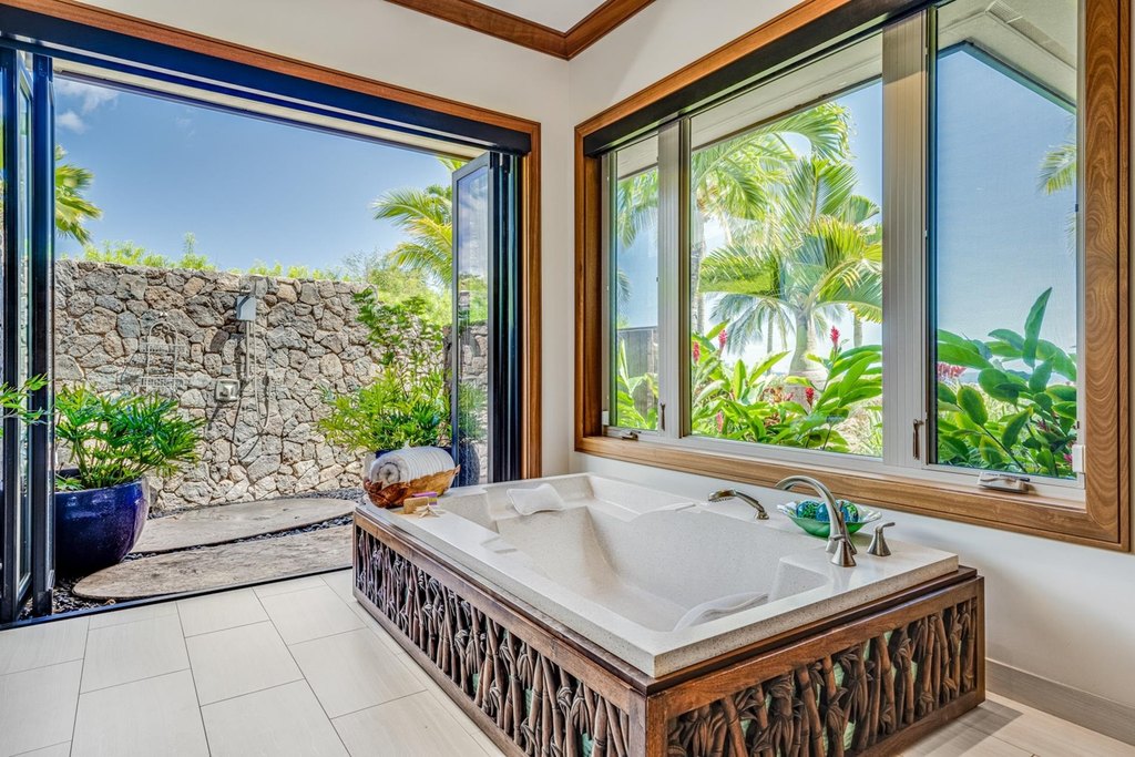 Lahaina, Hawaii, 96761, United States, 8 Bedrooms Bedrooms, ,7.5 BathroomsBathrooms,Residential,Forsale,2004545