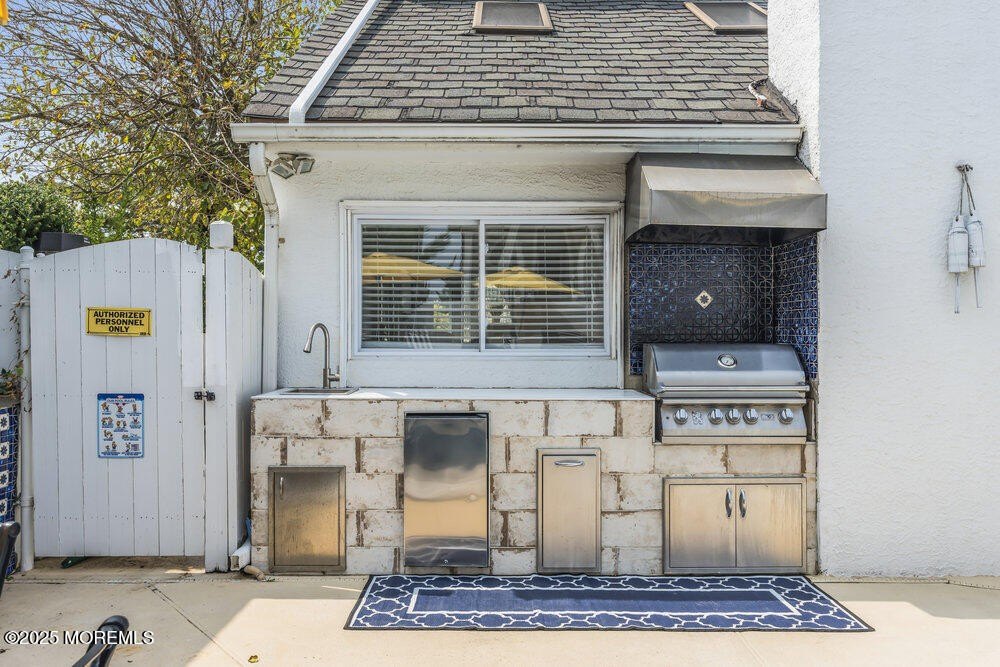 Point Pleasant Beach, New Jersey, 08742, United States, 5 Bedrooms Bedrooms, ,3 BathroomsBathrooms,Residential,Forsale,2003969