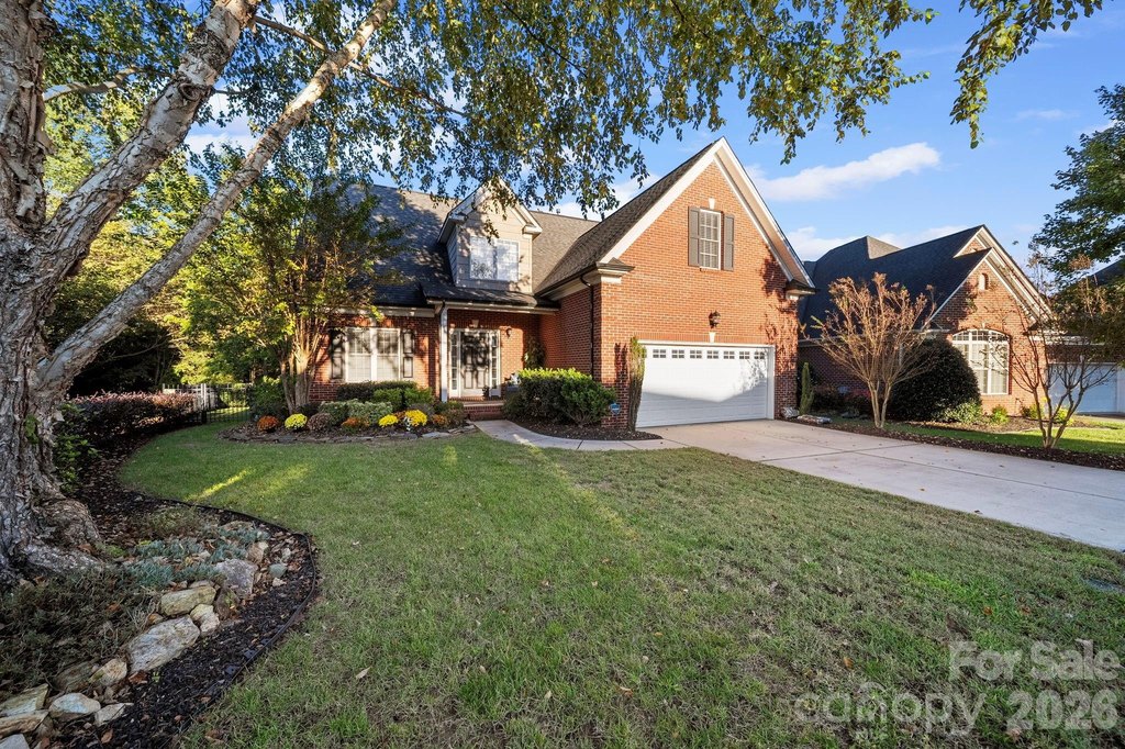 Cramerton, North Carolina, 28032, United States, 3 Bedrooms Bedrooms, ,3.5 BathroomsBathrooms,Residential,Forsale,2007724