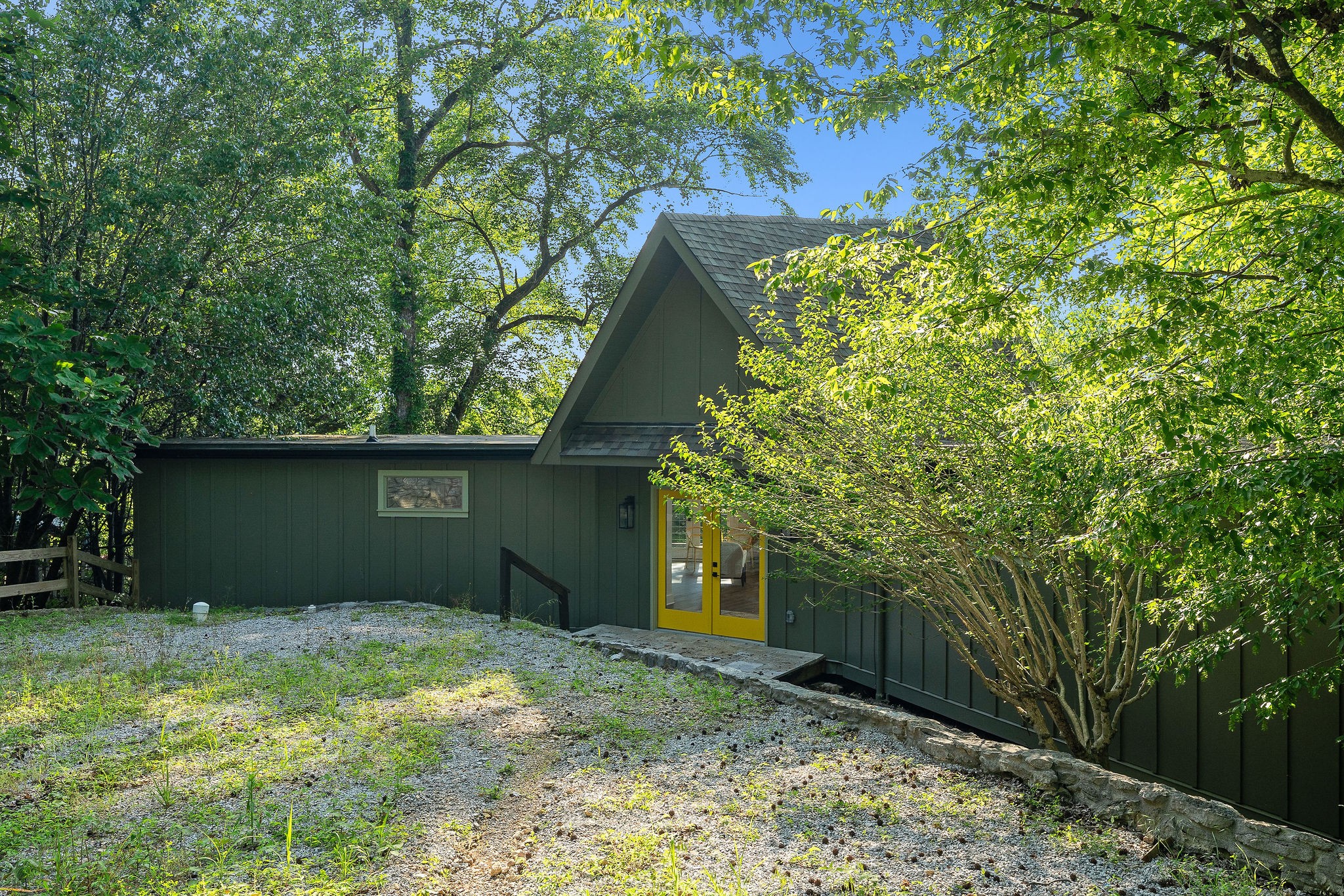 Smithville, Tennessee, 37166, United States, 4 Bedrooms Bedrooms, ,4 BathroomsBathrooms,Residential,Forsale,1999482