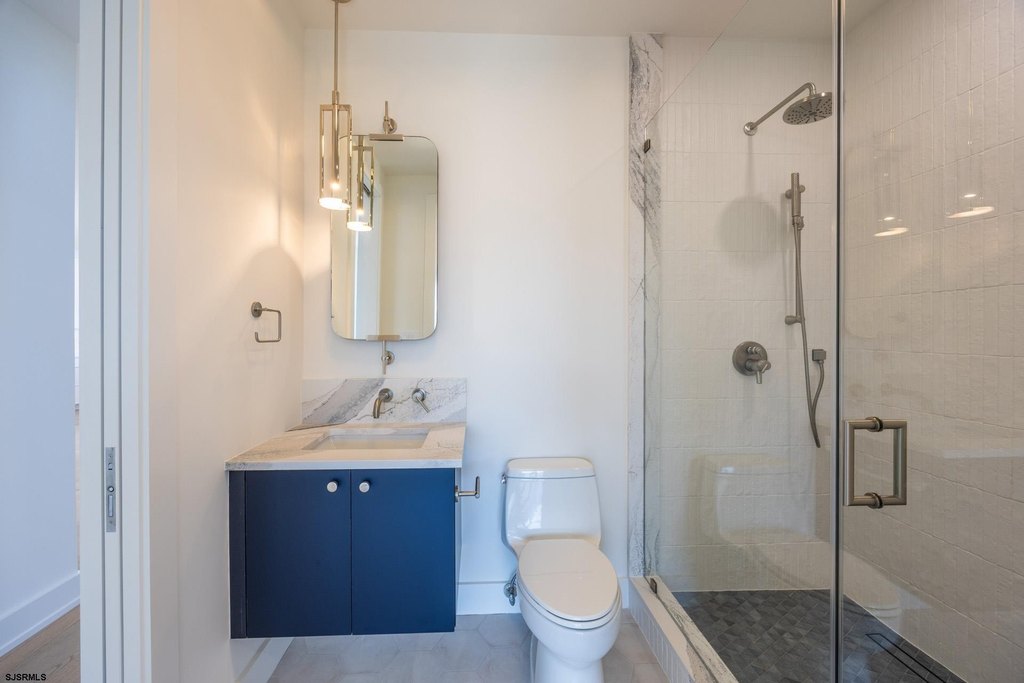 Ventnor, New Jersey, 08406, United States, 6 Bedrooms Bedrooms, ,6 BathroomsBathrooms,Residential,Forsale,2004612