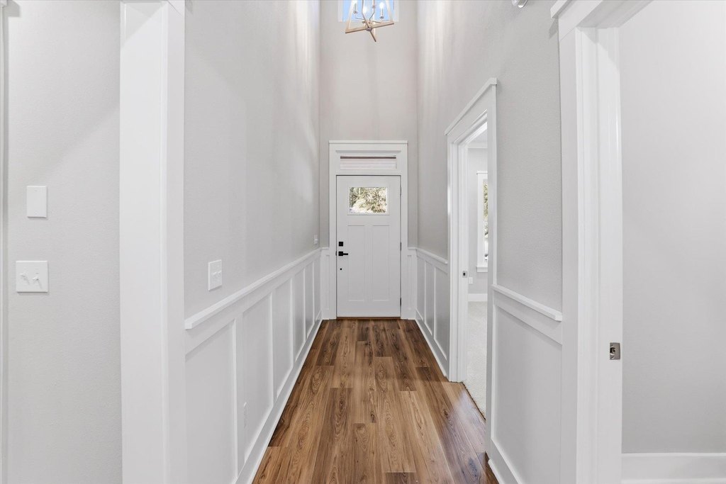 Tallahassee, Florida, 32312, United States, 5 Bedrooms Bedrooms, ,3.5 BathroomsBathrooms,Residential,Forsale,1995099