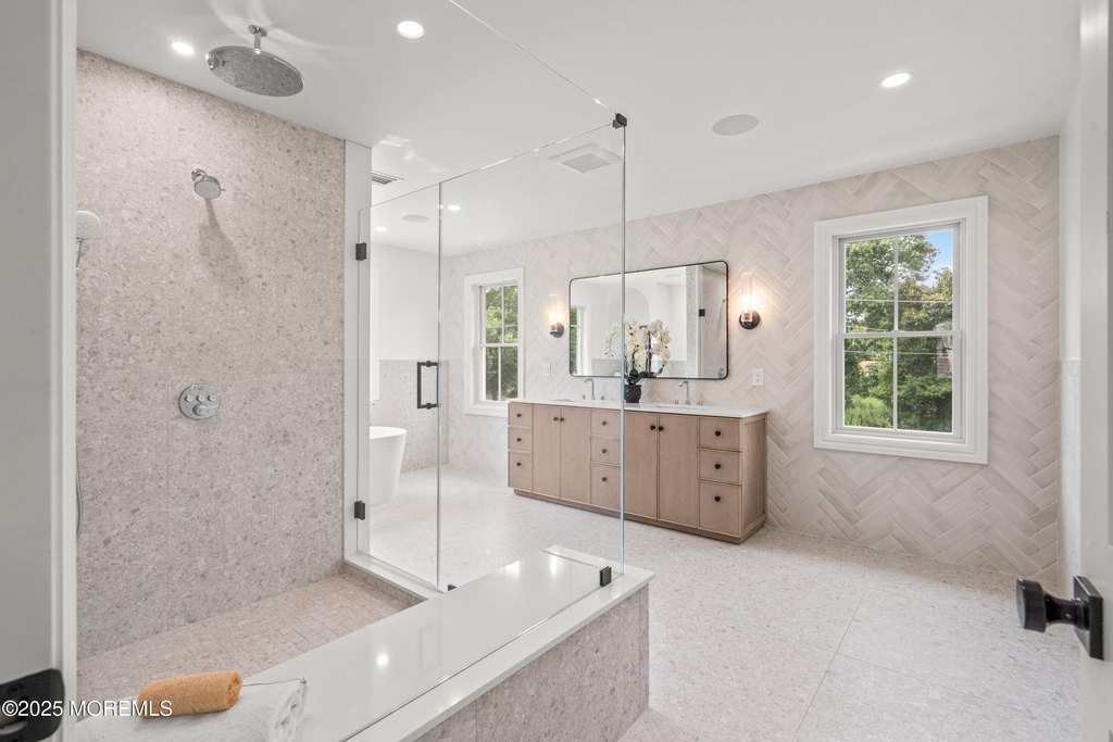 Sea Girt, New Jersey, 08750, United States, 5 Bedrooms Bedrooms, ,6.5 BathroomsBathrooms,Residential,Forsale,2012968