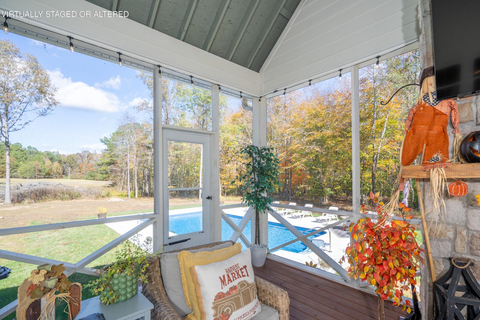 LaFayette, Georgia, 30728, United States, 4 Bedrooms Bedrooms, ,2 BathroomsBathrooms,Residential,Forsale,1995356