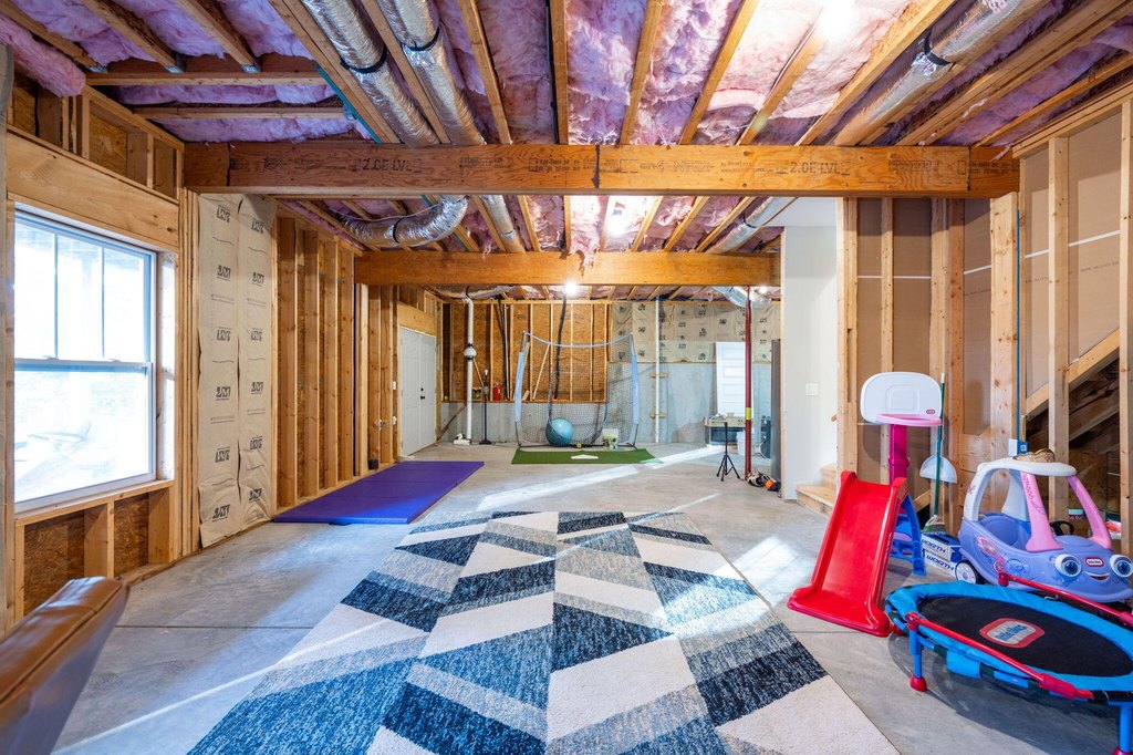 Harrison, Tennessee, 37341, United States, 4 Bedrooms Bedrooms, ,2.5 BathroomsBathrooms,Residential,Forsale,2004674