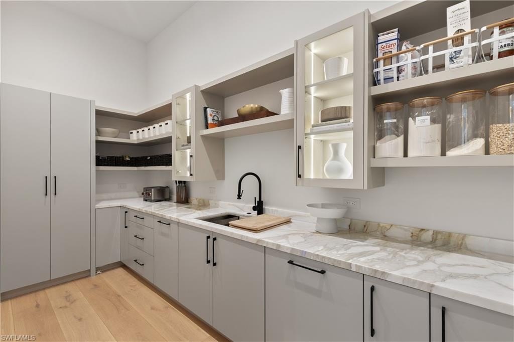 FORT MYERS, Florida, 33908, United States, 5 Bedrooms Bedrooms, ,5.5 BathroomsBathrooms,Residential,Forsale,2004750