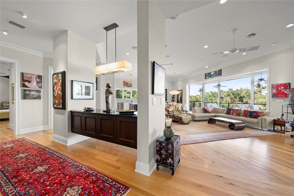 Sanibel, Florida, 33957, United States, 5 Bedrooms Bedrooms, ,4.5 BathroomsBathrooms,Residential,Forsale,1998638